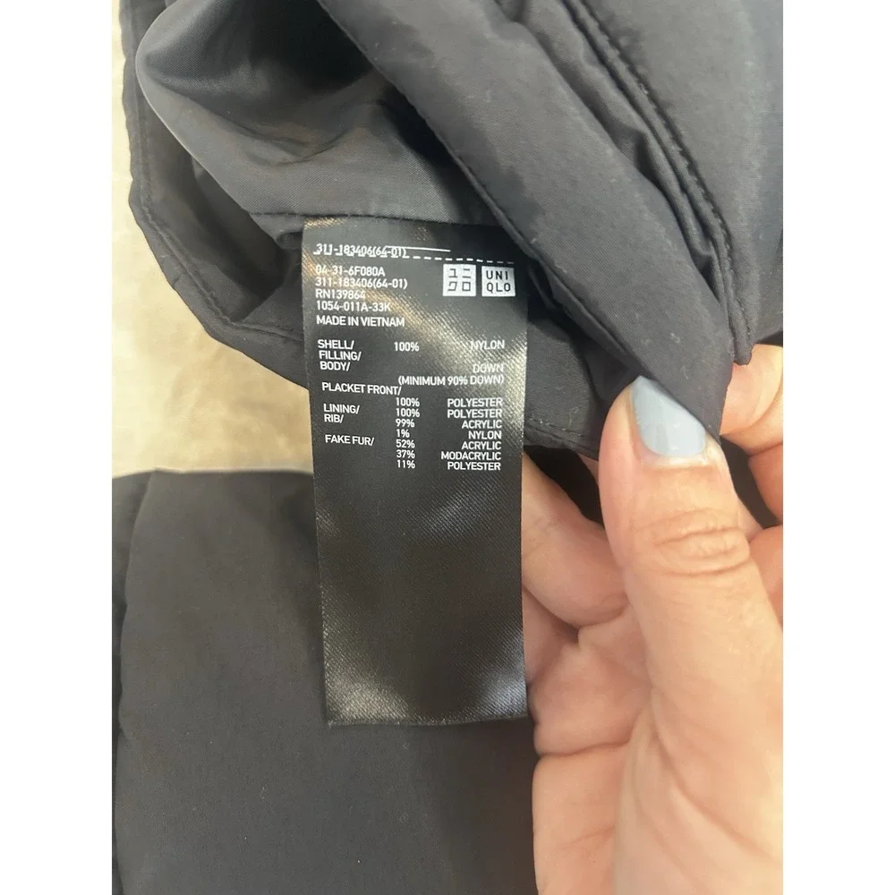 Uniqlo Men's Medium Seamless Down Parka Puffer Jacket Black 311-183406